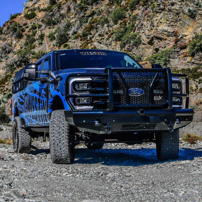 Westin 58-311205 2023+ Ford F250/F350 HDX Bandit Front Bumper - Textured Black