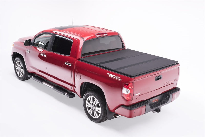 Extang 83465 14-16 Toyota Tundra (6.5ft) (Works w/o Rail System) Solid Fold 2.0