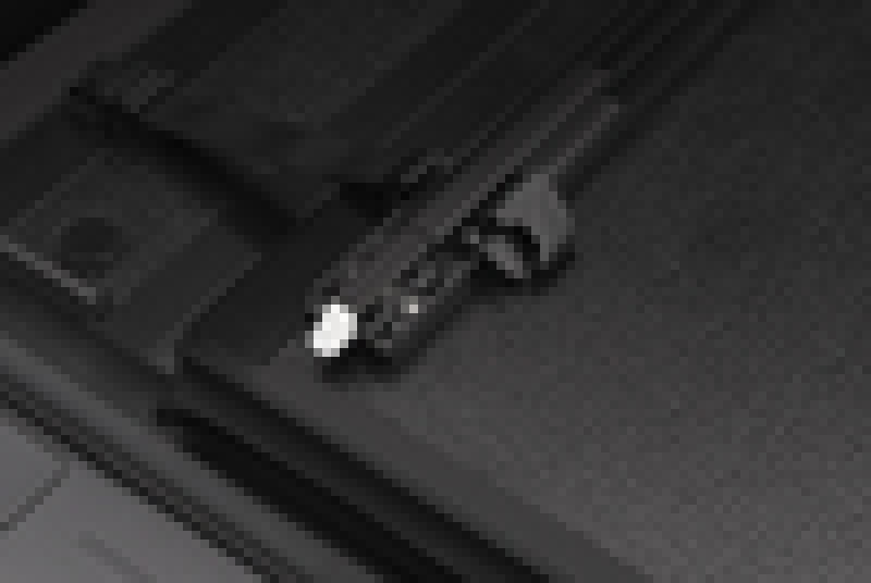 BAK 226100 04-14 Chevy Silverado 5ft 8in Bed Flip G2