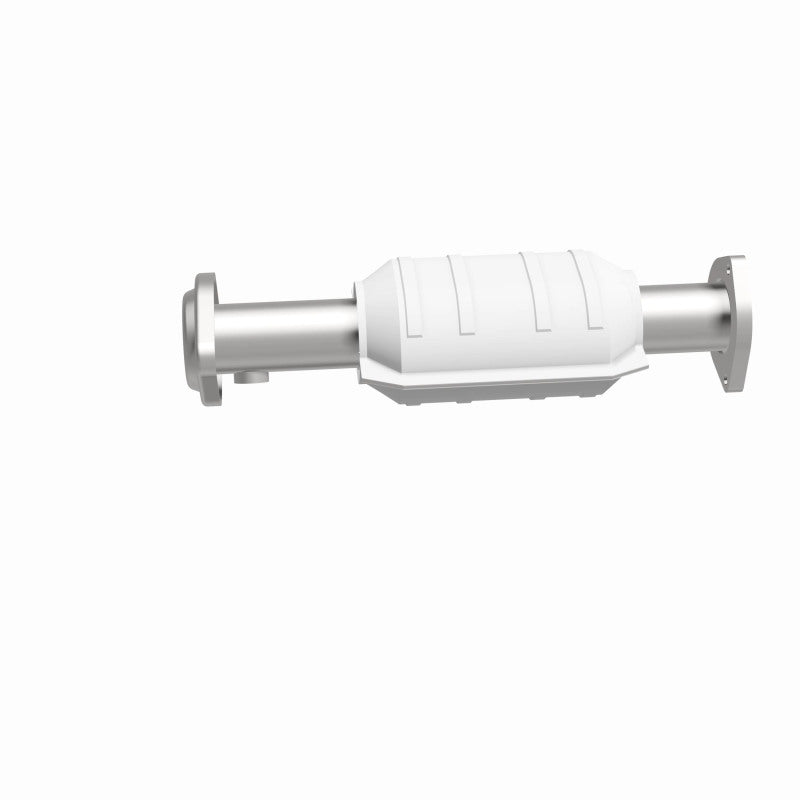 Magnaflow 93208 MagnaFlow Conv DF 01/20/00-01 Jeep Cherokee 4.0L Rear (49 State)
