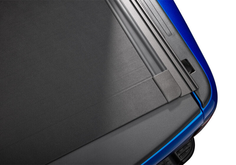 BAK 80227RK 19-24 Dodge Ram (w/o RAM Box) Revolver X4ts 5.7ft Bed Cover w/T-Slot Rails