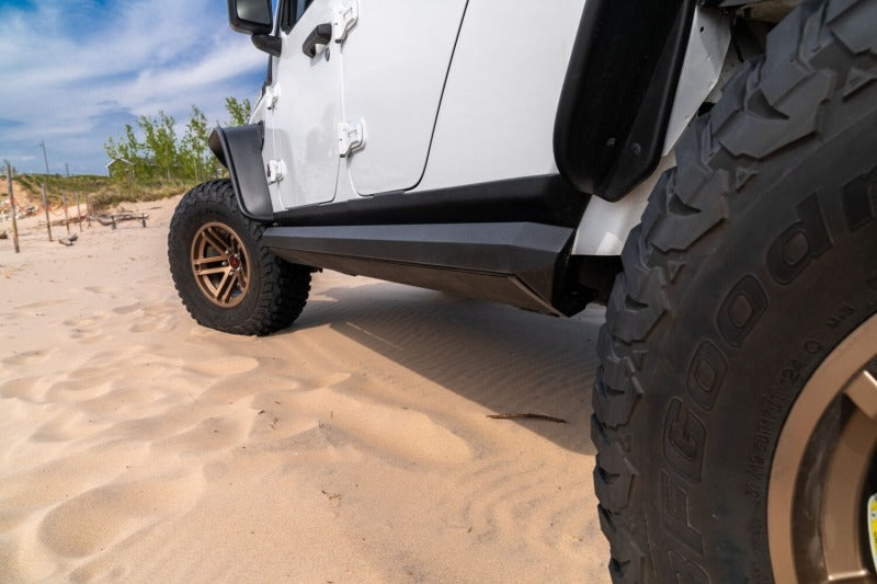 AMP Research 77132-01A 18-24 Jeep Wrangler JL 4DR (Incl. 4XE/Rubicon 392) PowerStep XL - Black