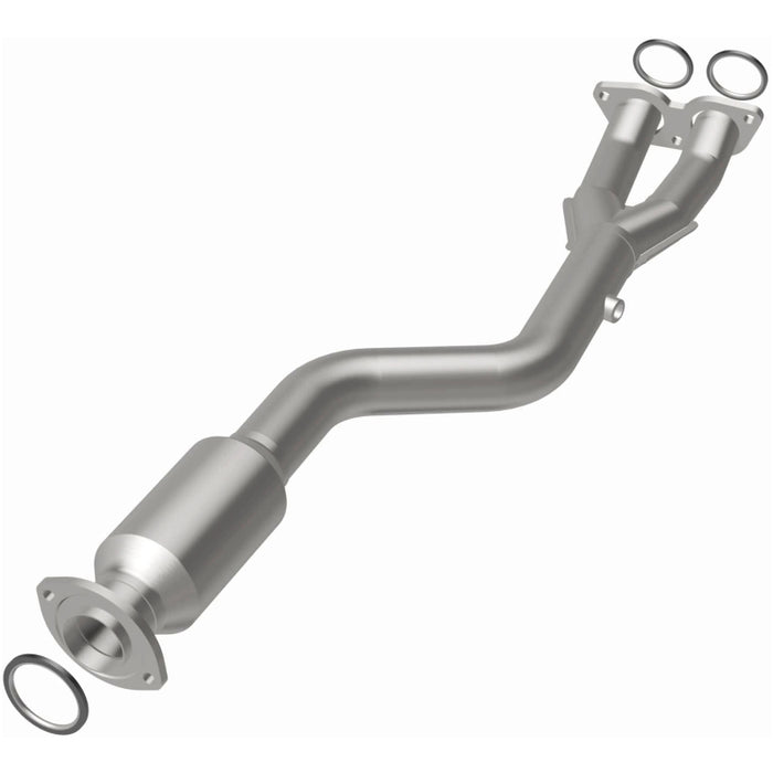 Magnaflow 24464 MagnaFlow Conv DF 01-05 Lexus IS300 3.0L Underbody