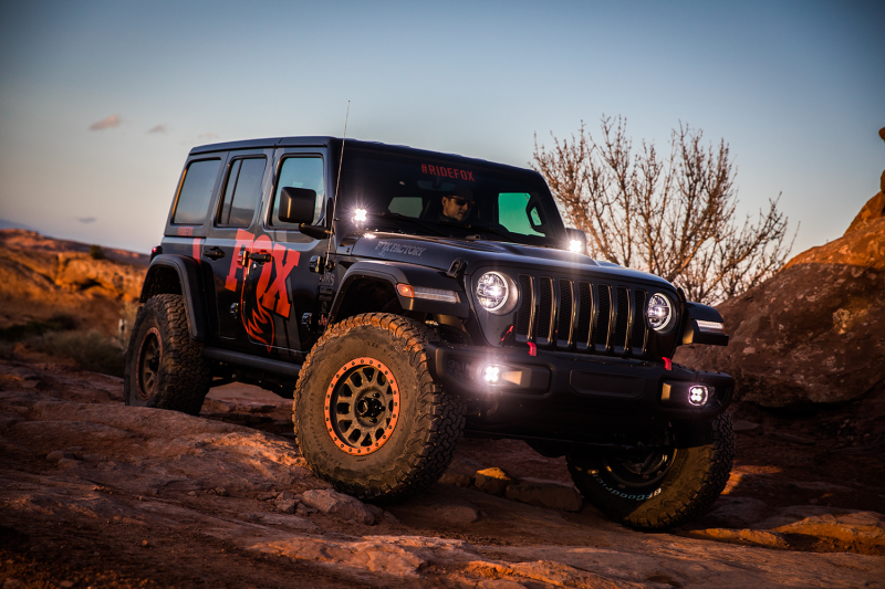 FOX 985-24-184 Fox 2018+ Jeep JL 2.0 Perf Series 11.6in Smooth Body IFP Rear Shock R/R 2-3in Lift