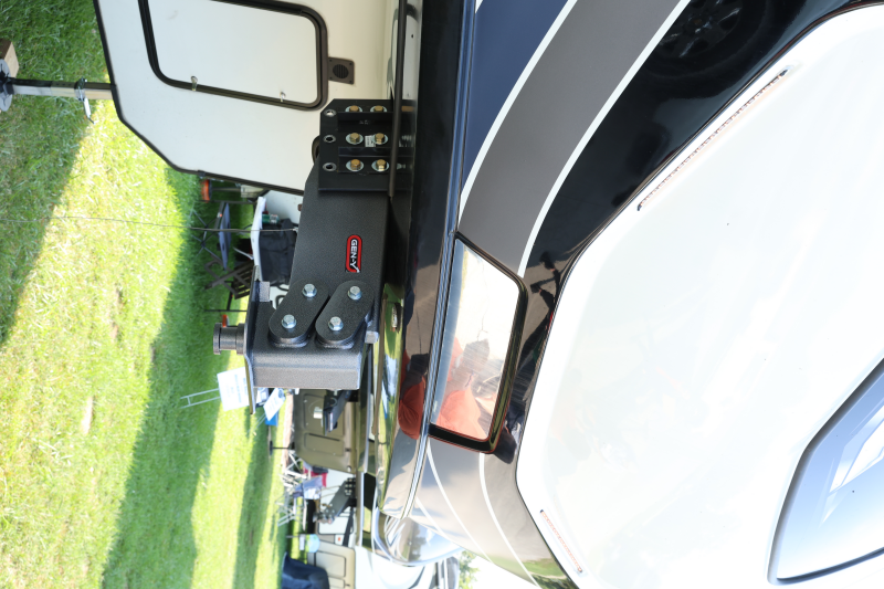 GEN-Y Hitch GH-8070 Gen-Y Executive Torsion-Flex 5th Wheel King Pin Box (4.5K-6.5K PW Range 30K Towing)