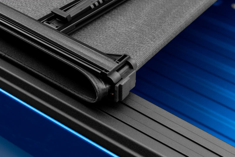 LUND 958193 Lund 14-17 Chevy Silverado 1500 (6.5ft. Bed) Genesis Elite Tri-Fold Tonneau Cover - Black