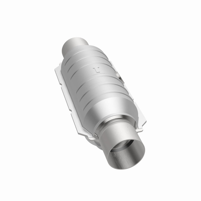 Magnaflow 51356 MagnaFlow Conv Univ 2.5in Inlet/Outlet Center/Center Round 11in Body L x 5.125in W x 15in Overall L