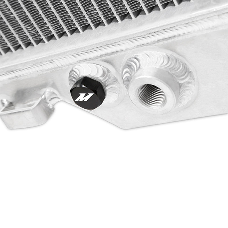 Mishimoto MMRAD-F2D-60 03-07 Ford F250 w/ 6.0L Powerstroke Engine Aluminum Radiator