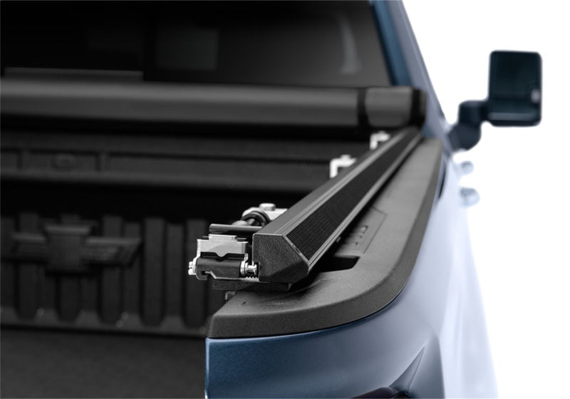 Truxedo TRX273301 TruXport Tonneau Cover 20- GM P/U 2500HD 6.9ft