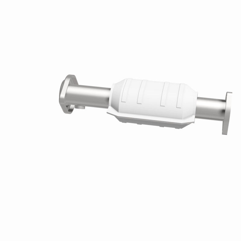 Magnaflow 93208 MagnaFlow Conv DF 01/20/00-01 Jeep Cherokee 4.0L Rear (49 State)