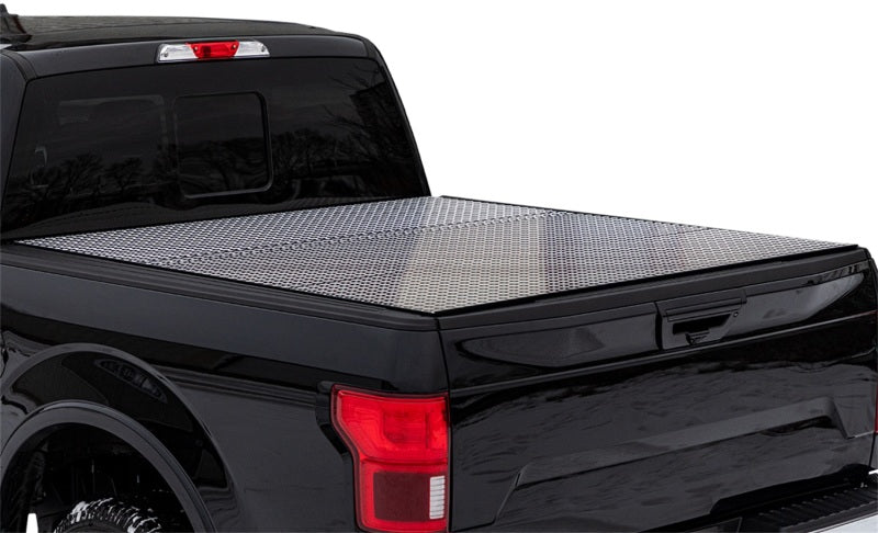 Access B2030059 LOMAX Tri-Fold Cover 2022 Nissan Frontier w/ 5ft Bed - Diamond Plate