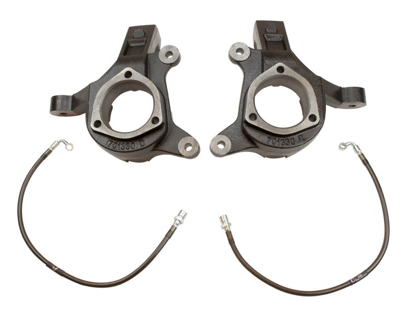 Maxtrac 701330BL MaxTrac 07-16 GM C1500 2WD 3in Front Lift Spindles w/Extended DOT Compliant Brake Lines