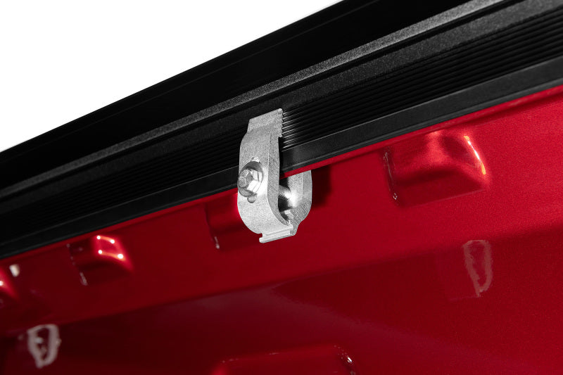 LUND 968292 Lund 19-23 Chevrolet Silverado 1500 (5.5ft. Bed) Genesis Elite Roll Up Tonneau Cover - Black