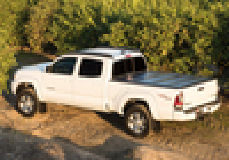 BAK 226525 16-20 Nissan Titan 5ft 6in Bed Flip G2
