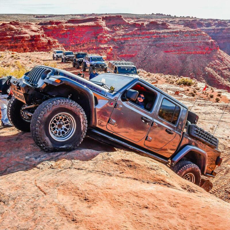 Superwinch 2598 Recovery Traction Boards - Black - Pair