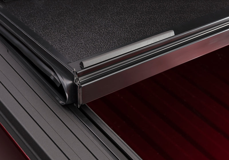 BAK 1126330 17-23 Ford Super Duty 6ft 9in Bed Flip FiberMax