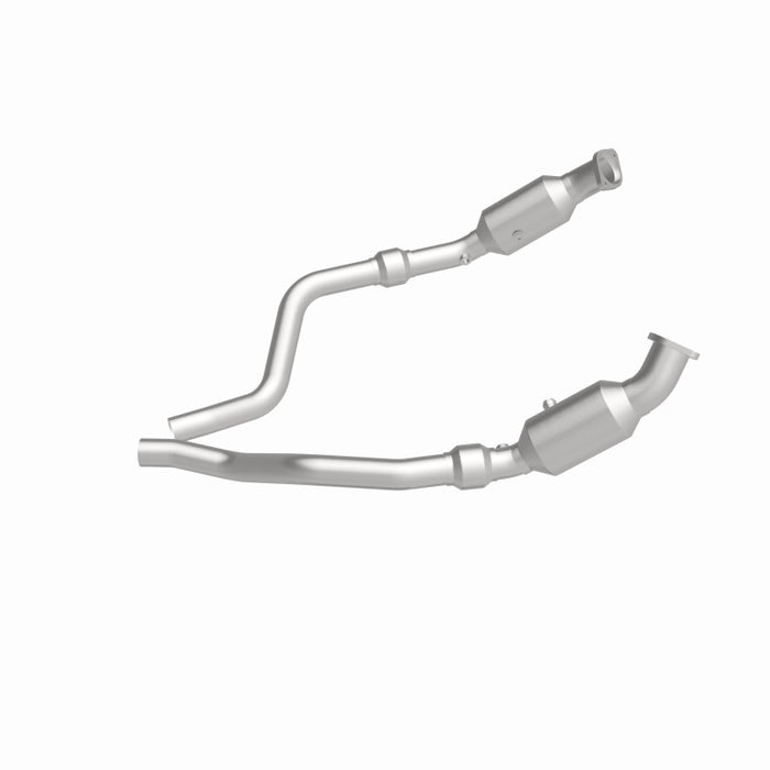 Magnaflow 16421 MagnaFlow Conv D/F 05- 300C/Magnum 5.7 w/cats
