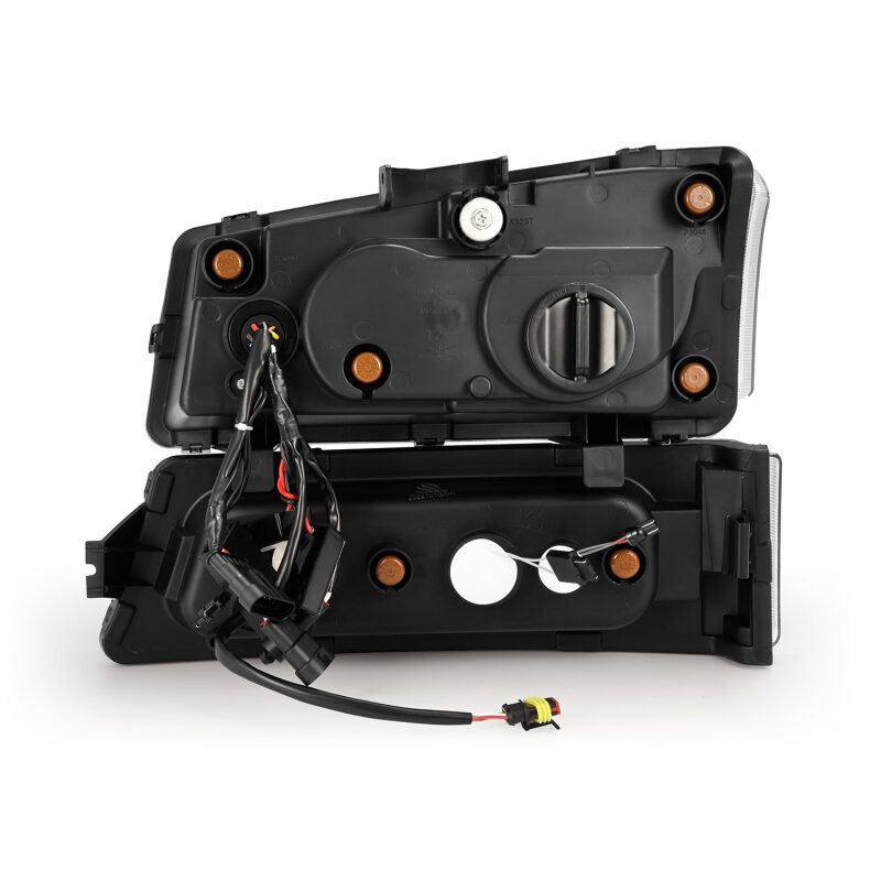 AlphaRex 880254 03-06 Chevy Silverado 1500/2500HD/3500HD/Avalanche Alpha-Black NOVA LED Proj Headlights