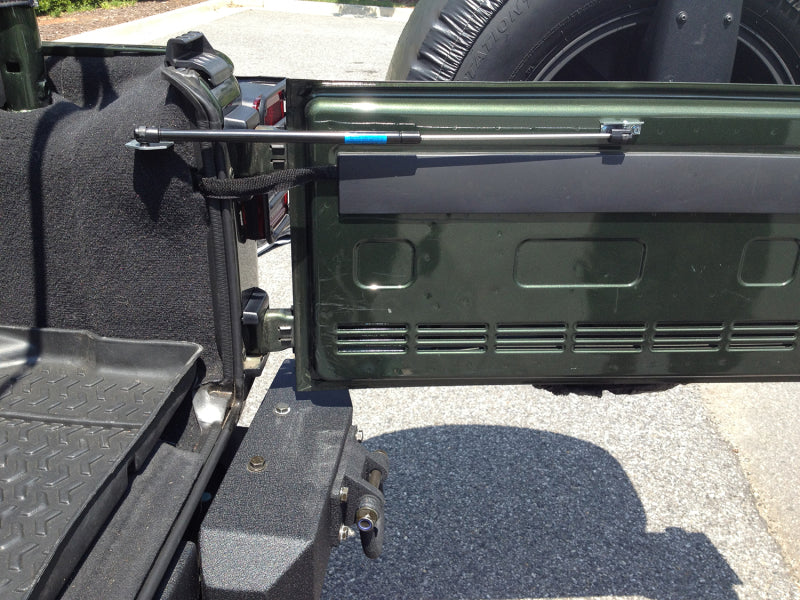 Rugged Ridge 11252.55 07-10 Jeep Wrangler JK Tailgate Assist Kit