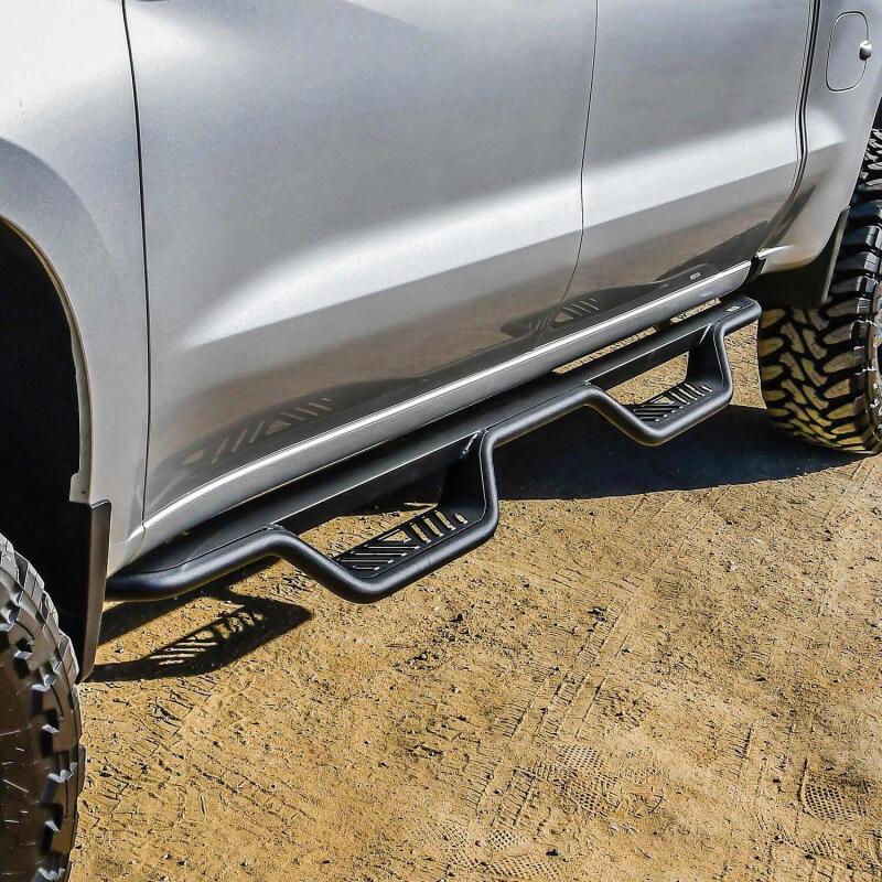 Westin 20-14135 19-22 Chevrolet Silverado / GMC Sierra Crew Cab Outlaw Nerf Step Bars