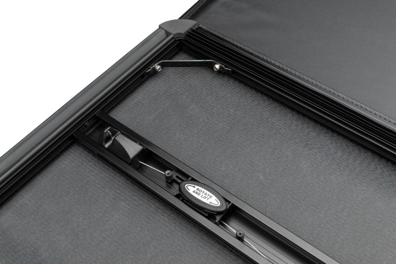 Extang 90702 2021 Ford F150 (5 1/2 ft Bed) Trifecta ALX