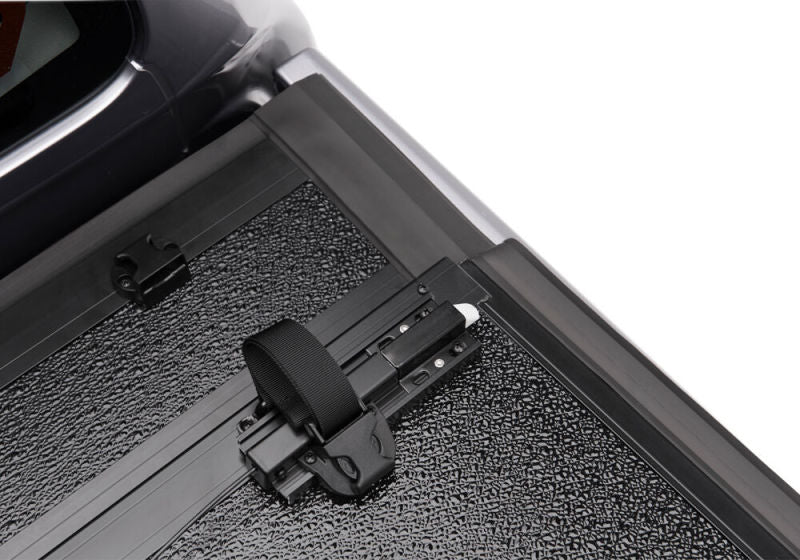 Undercover FX41014 UnderCover 16-18 Toyota Tacoma 5ft Flex Bed Cover