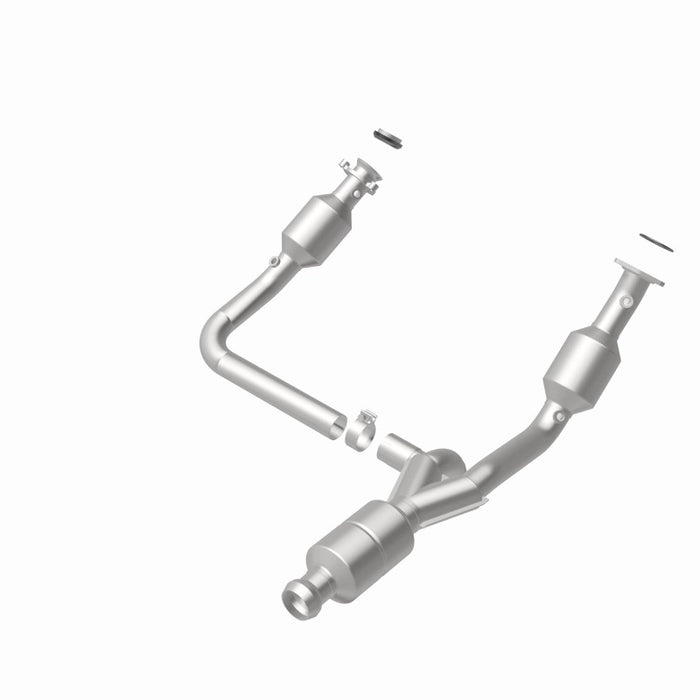 Magnaflow 52642 MagnaFlow Conv Direct Fit 14-16 GMC Sierra 1500 V6 4.3L