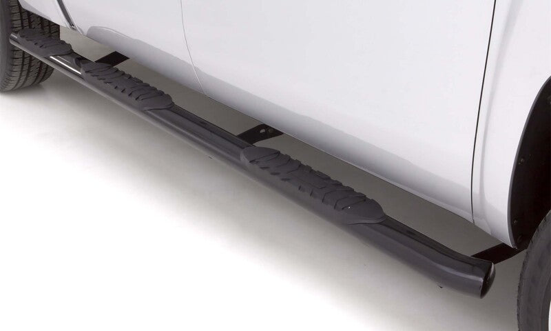 LUND 26089011 Lund 2019 Chevy Silverado 1500 CC (5.5in Bed Rocker Panel) 5in. Oval WTW Steel Nerf Bars - Black