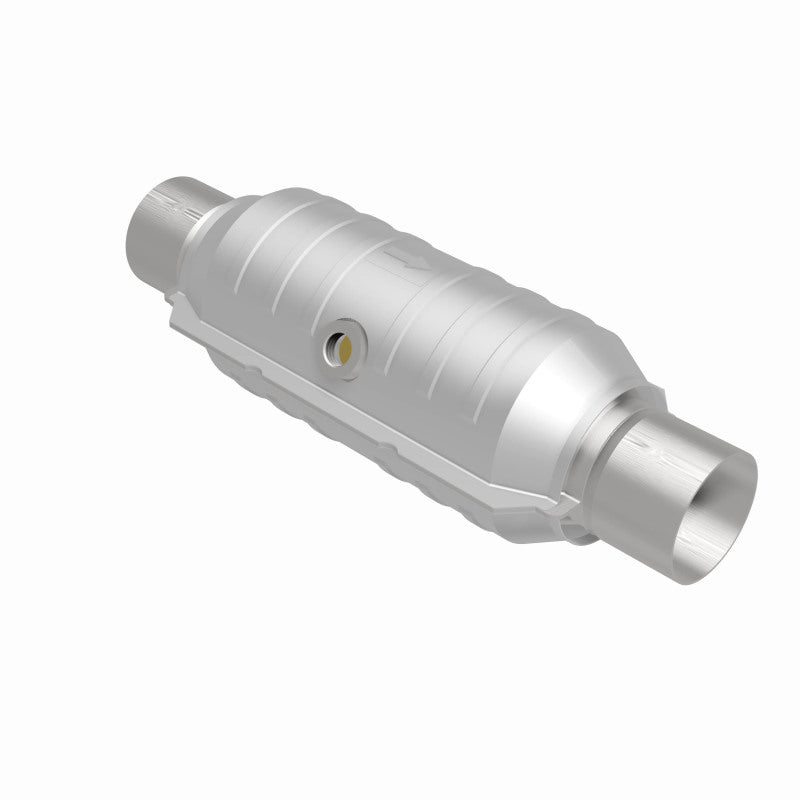Magnaflow 51356 MagnaFlow Conv Univ 2.5in Inlet/Outlet Center/Center Round 11in Body L x 5.125in W x 15in Overall L