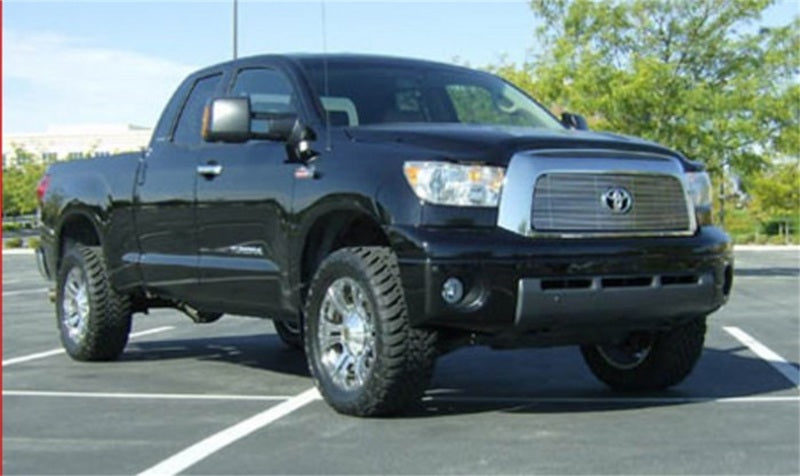Tuff Country 53070 07-22 Toyota Tundra 4x4 & 2wd 2.5in Lift Kit (Excludes TRD Pro No Shocks)