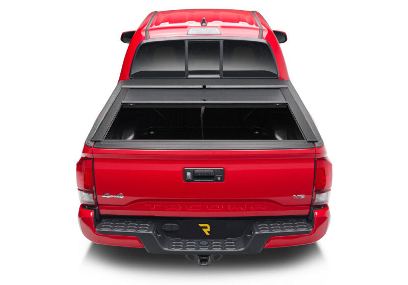 Roll-N-Lock BT530A 16-18 Toyota Tacoma Double Cab SB 60-1/2in A-Series Retractable Tonneau Cover