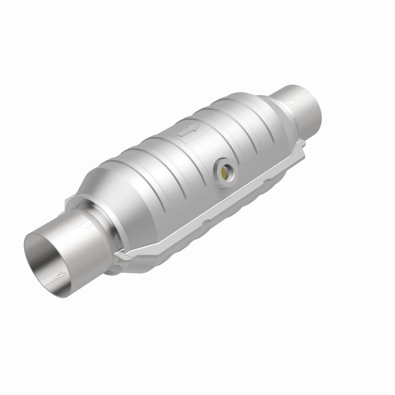Magnaflow 51356 MagnaFlow Conv Univ 2.5in Inlet/Outlet Center/Center Round 11in Body L x 5.125in W x 15in Overall L