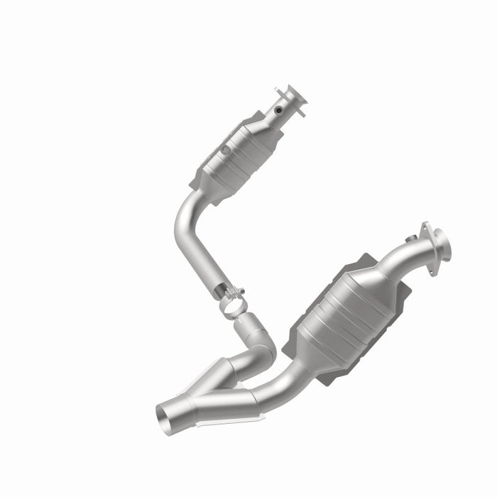 Magnaflow 49664 MagnaFlow Conv DF 09-10 Dodge RAM 1500 Pickup Truck 5.7L