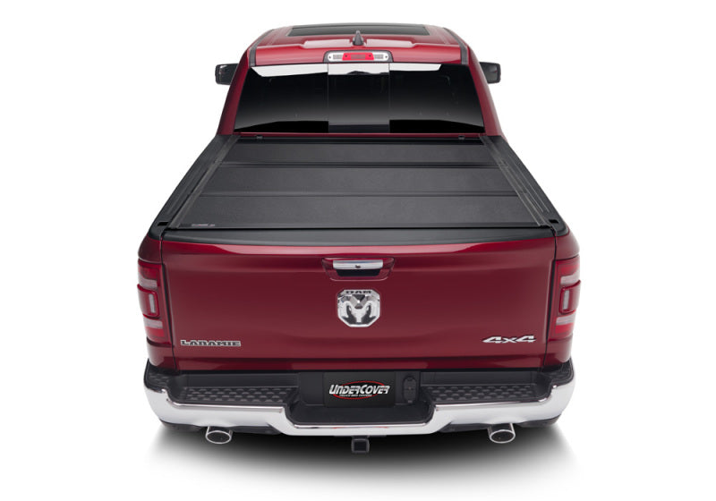 Undercover AX32006 UnderCover 09-18 RAM 1500 (w/o Rambox) (19-20 Classic) 5.7ft Armor Flex Bed Cover - Black Textured