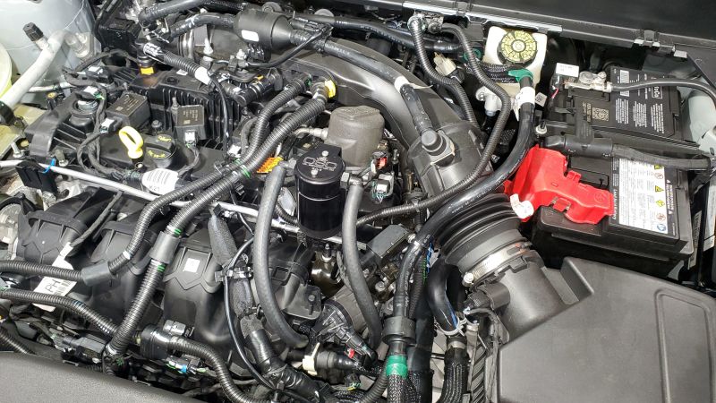 J&L 3044D-B 19-24 Ford/Lincoln SUV & Trucks w 2.0 EcoBoost Driver Side Oil Separator 3.0 - Black Ano