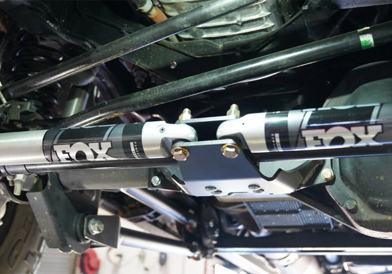 Superlift 92753 2023 Ford F-250/350 Dual Steering Stabilizer Kit with FOX Stabilizers -No lift required