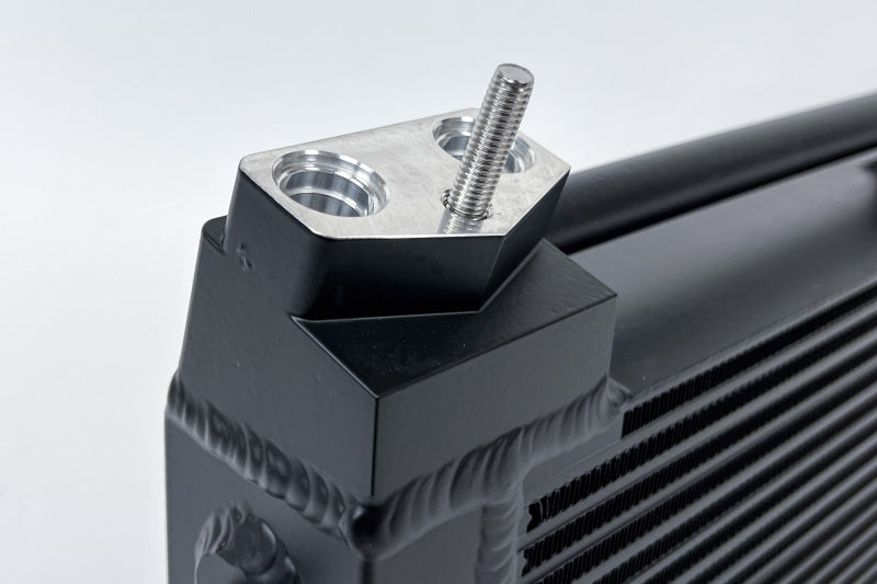 CSF 8275 06-10 BMW E60 M5 / E63 / E64 M6 Race-Spec Oil Cooler