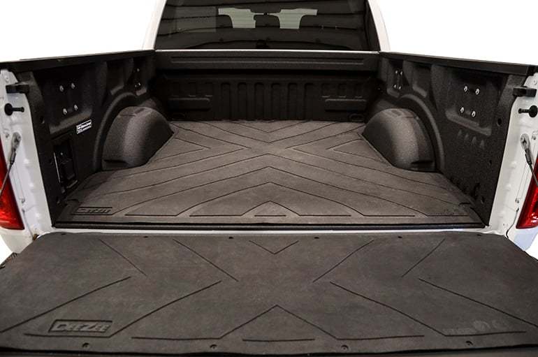 Dee Zee DZZ77019 X-Mat Bed Mat 19- GM P/U 1500 5.5ft Bed