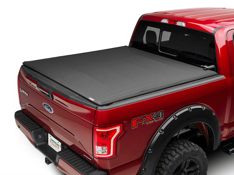 Lund LUN958172 15- Ford F150 5.5' Bed Tonneau Cover