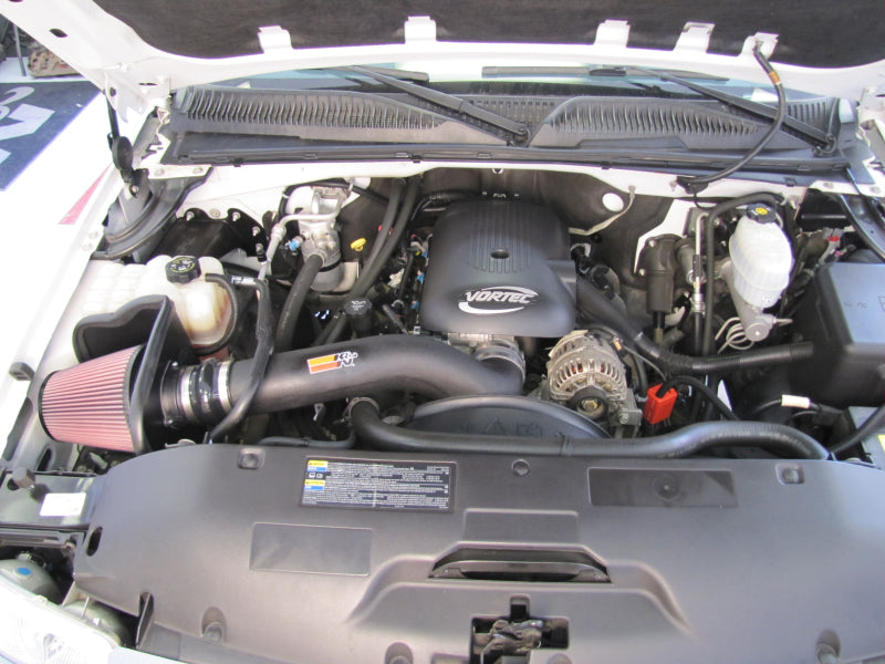 K&N Engineering 57-3031-1 K&N 01-04 Chevy Silverado HD V8-6.0L Performance Intake Kit