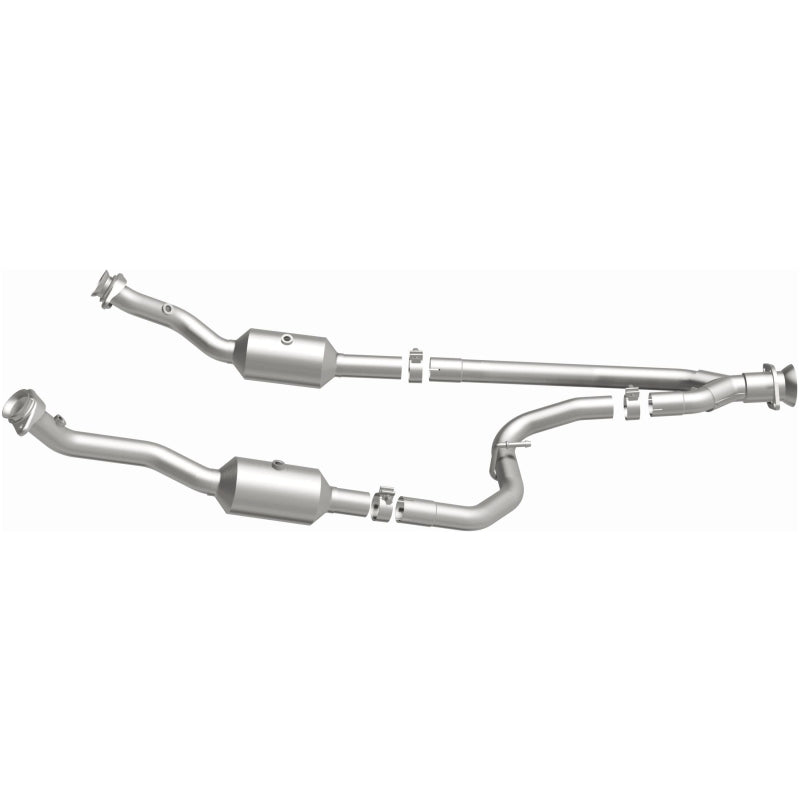 Magnaflow 280248 MagnaFlow 20-21 Ford Transit-150 Single Underbody V6 3.5L RWD Direct-Fit Catalytic Converter