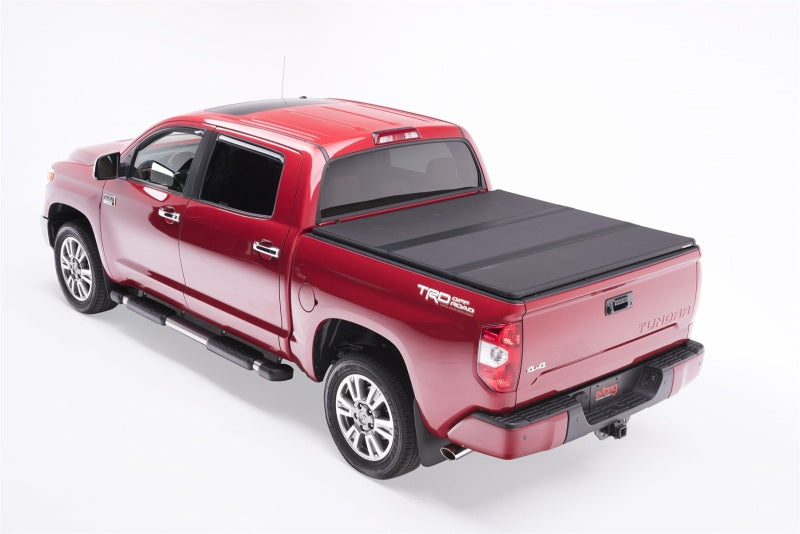 Extang 83465 14-16 Toyota Tundra (6.5ft) (Works w/o Rail System) Solid Fold 2.0