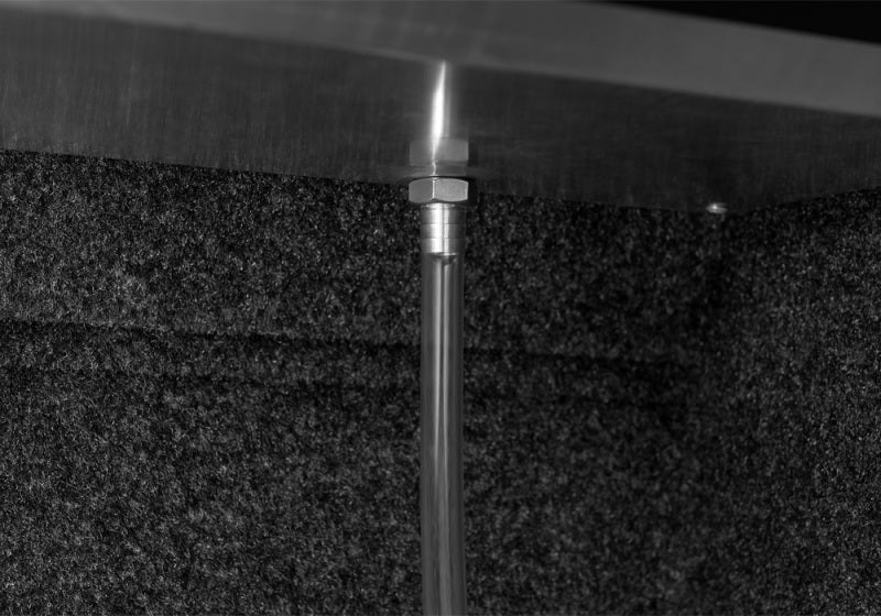 Roll-N-Lock LG226M 2020 Chevy Silverado / GMC Sierra 2500-3500 80-1/2in M-Series Retractable Tonneau Cover