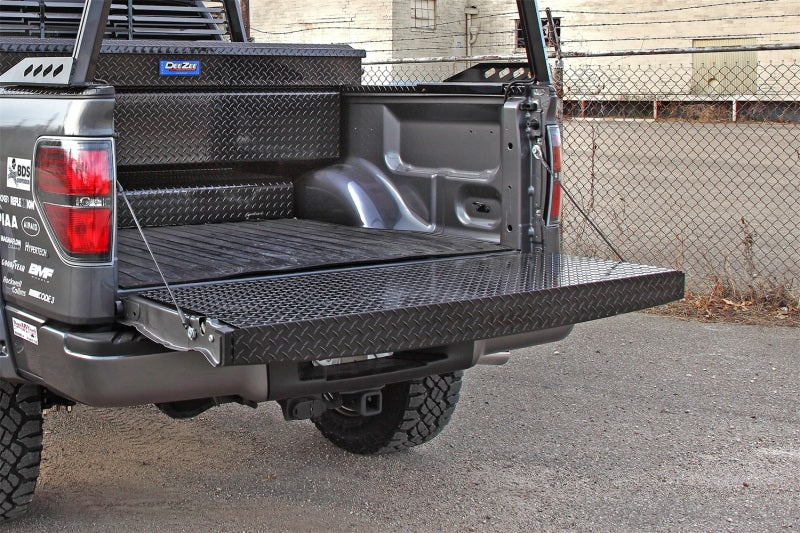 Dee Zee DZ4137B Deezee 99-07 Ford SuperDuty Tailgate Protector Full Black-Tread