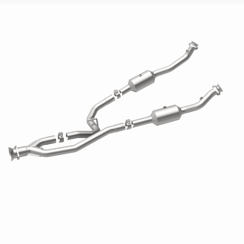 Magnaflow 280248 MagnaFlow 20-21 Ford Transit-150 Single Underbody V6 3.5L RWD Direct-Fit Catalytic Converter