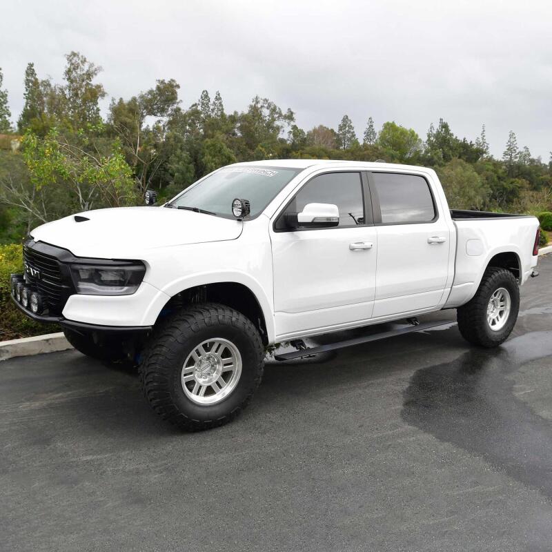 Westin 29-24085 19-23 RAM 1500 Crew Cab (Excl. 2019+ 1500 Clsc.) Pro-e Running Boards - Tex. Blk