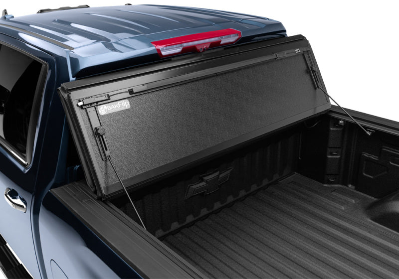 BAK 226133 2020 Chevy Silverado 2500/3500 HD 6ft 9in Bed Flip G2