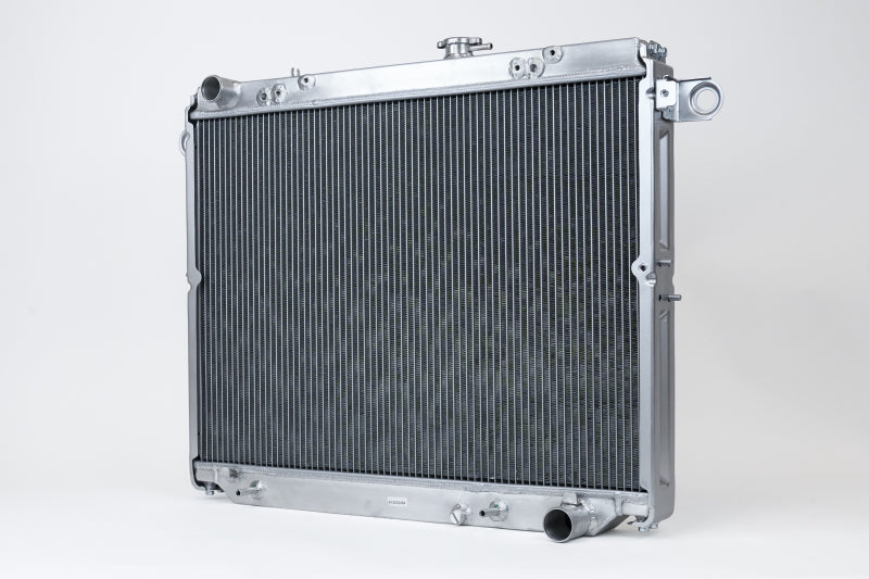 CSF 7207 98-07 Toyota Land Cruiser / Lexus LX470 Heavy Duty All Aluminum Radiator