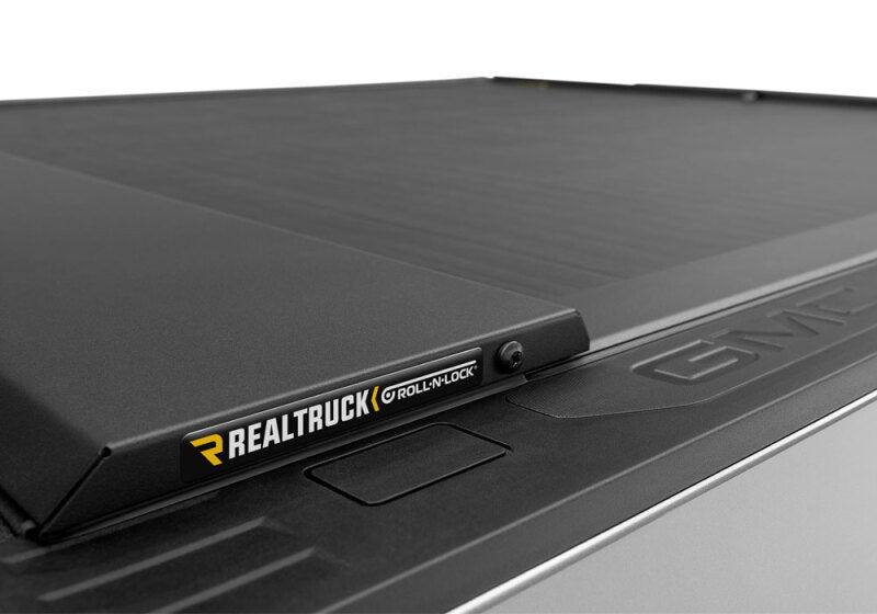 Roll-N-Lock LG226M 2020 Chevy Silverado / GMC Sierra 2500-3500 80-1/2in M-Series Retractable Tonneau Cover