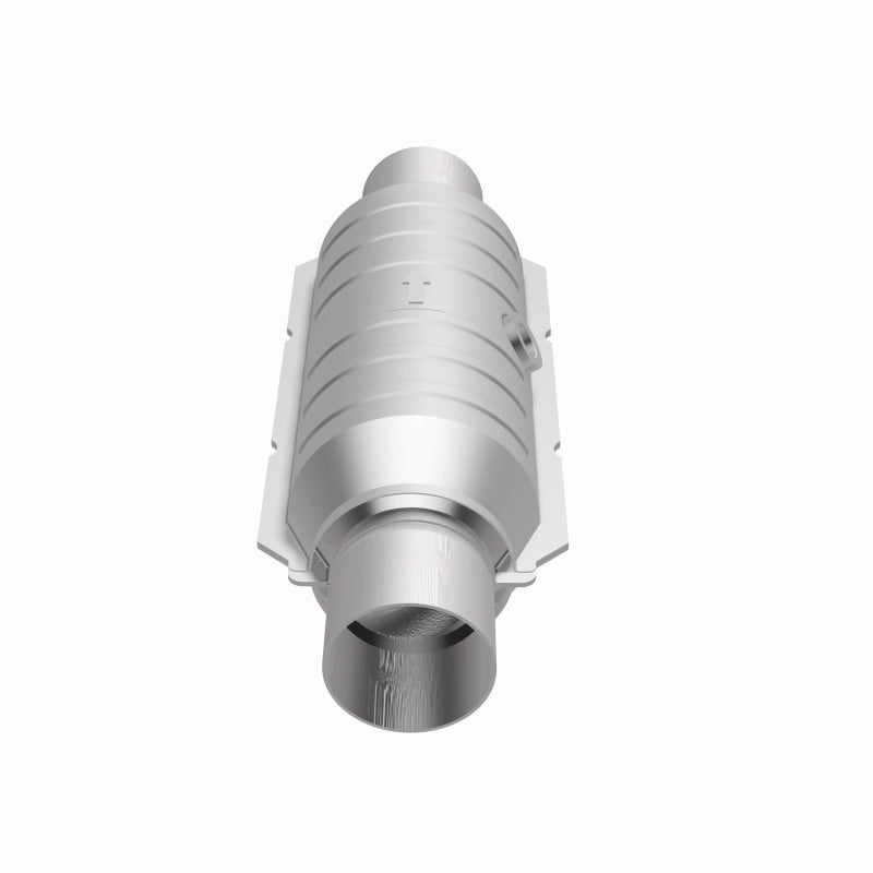 Magnaflow 51355 MagnaFlow Conv Univ 2.25in Inlet/Outlet Center/Center Round 11in Body L x 5.125in W x 15in Overall L